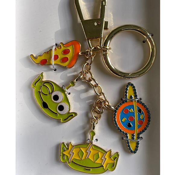 Disney Pixar BaubleBar Toy Story Alien Keychain Pizza Planet Charm Set NEW - Picture 3 of 7